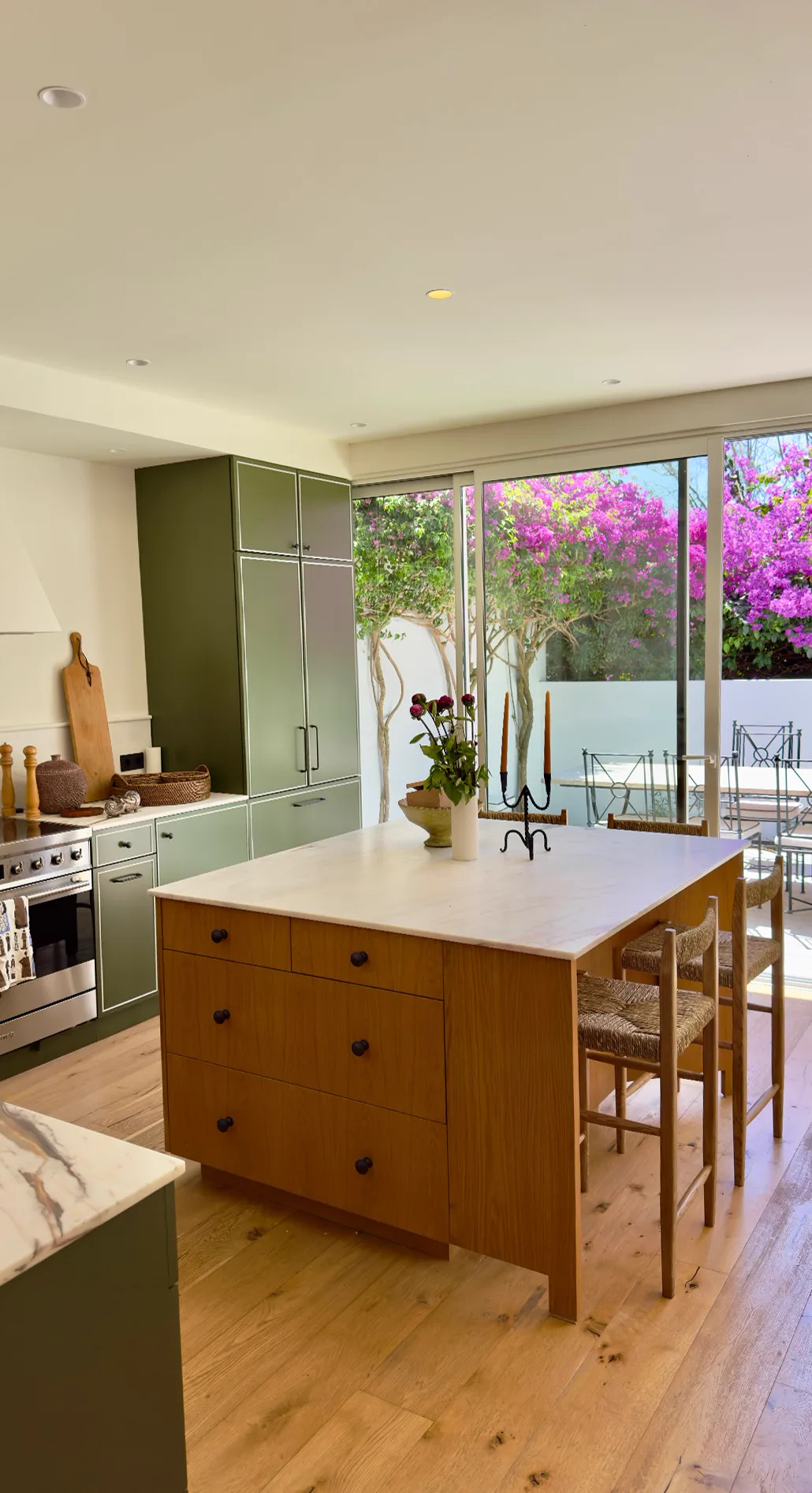 Finished bespoke oak kitchen made in Lisbon